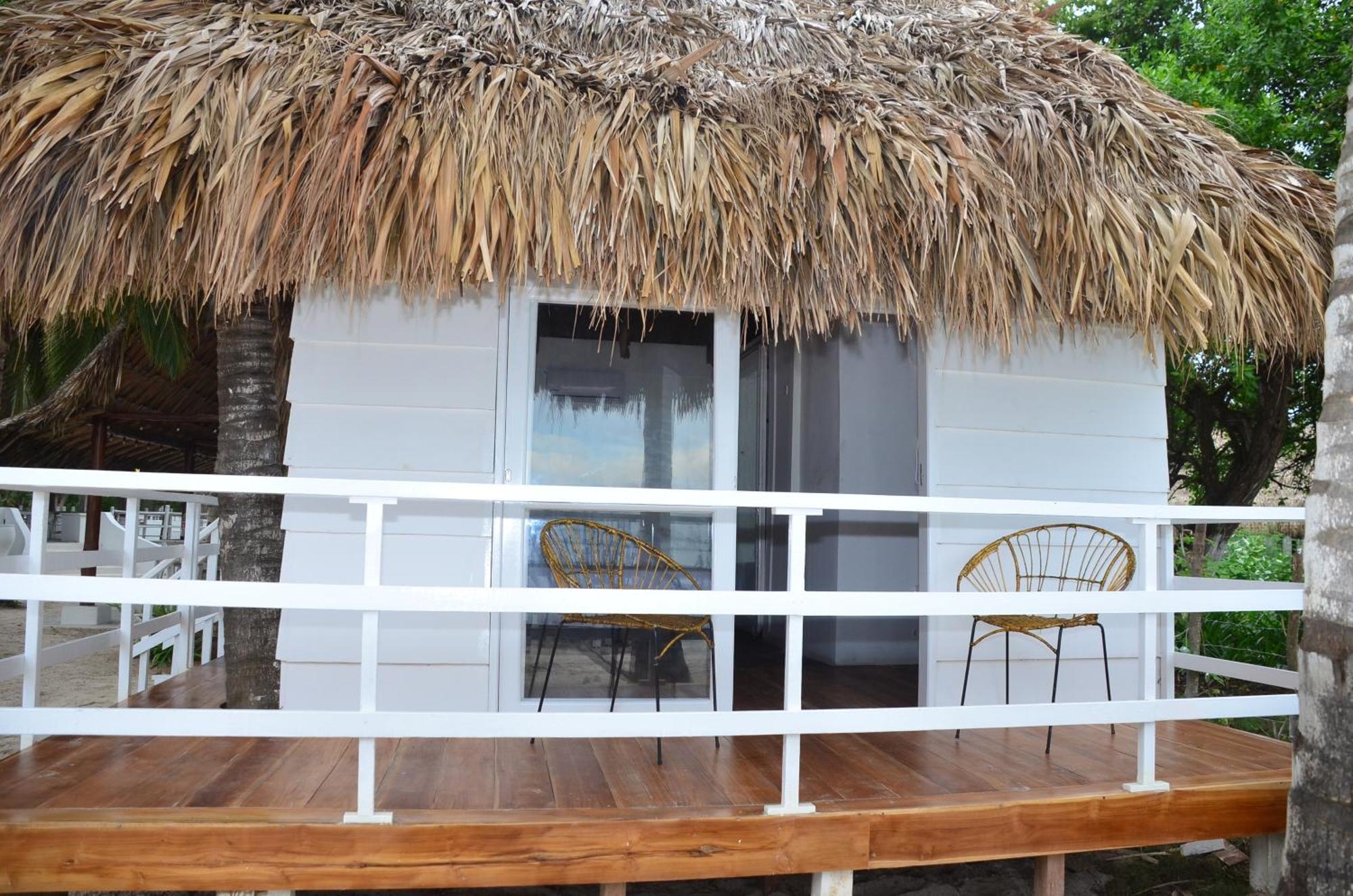 Marine Beach Club & Hotel By Tequendama Tierra Bomba Exterior foto